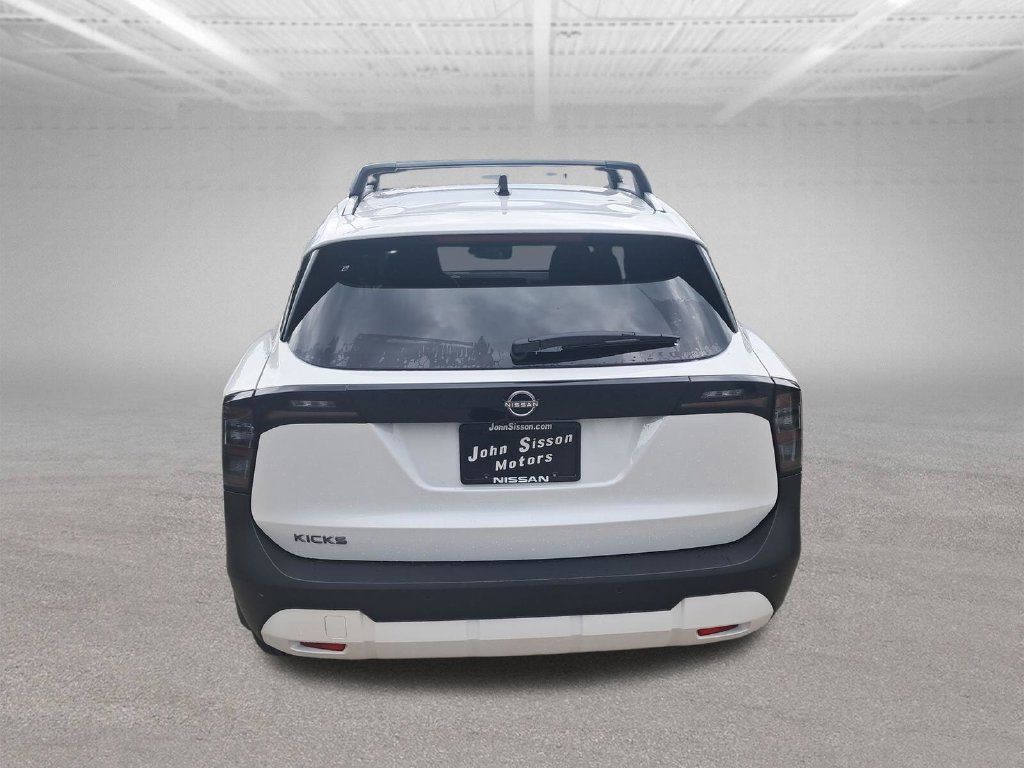 New 2026 Nissan Kicks SV w/ Interior Electronics Package FWD image 4