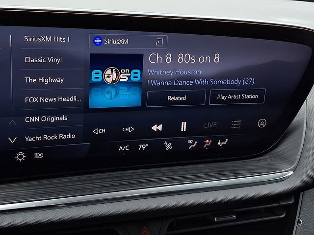 Certified 2025 Buick Envision Preferred image 17