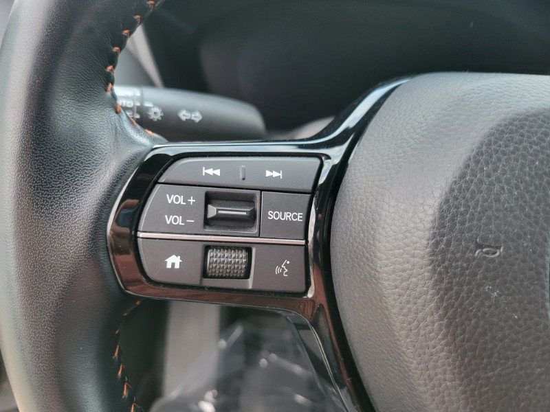 Used 2025 Honda HR-V Sport image 32