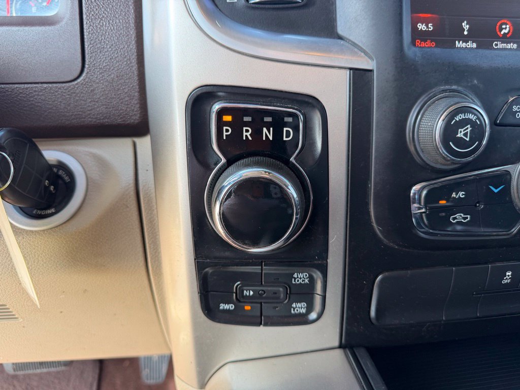 Used 2018 RAM 1500 Classic SLT w/ Luxury Group AWD/4WD image 35