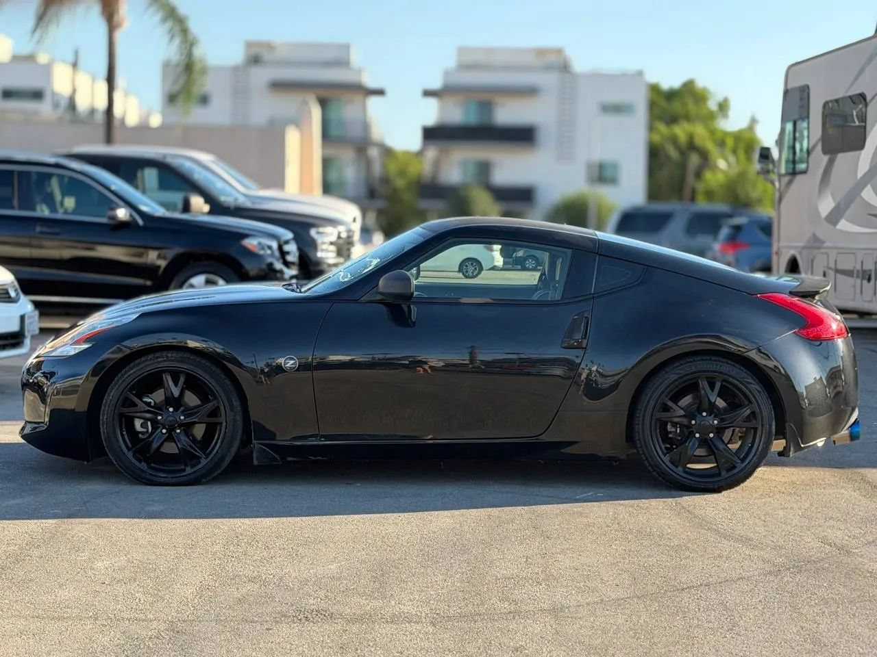 Used 2015 Nissan 370Z Touring RWD image 9