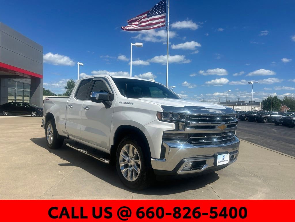 Used 2019 Chevrolet Silverado 1500 LTZ w/ LTZ Convenience Package AWD/4WD image 3