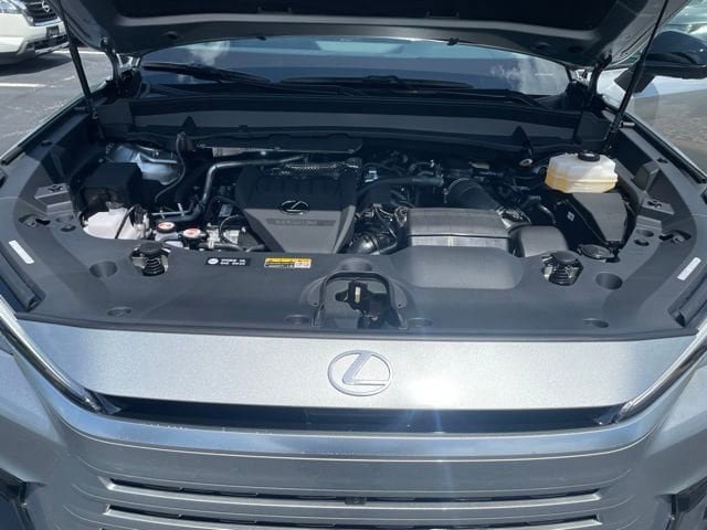 New 2026 Lexus TX 500h AWD image 26
