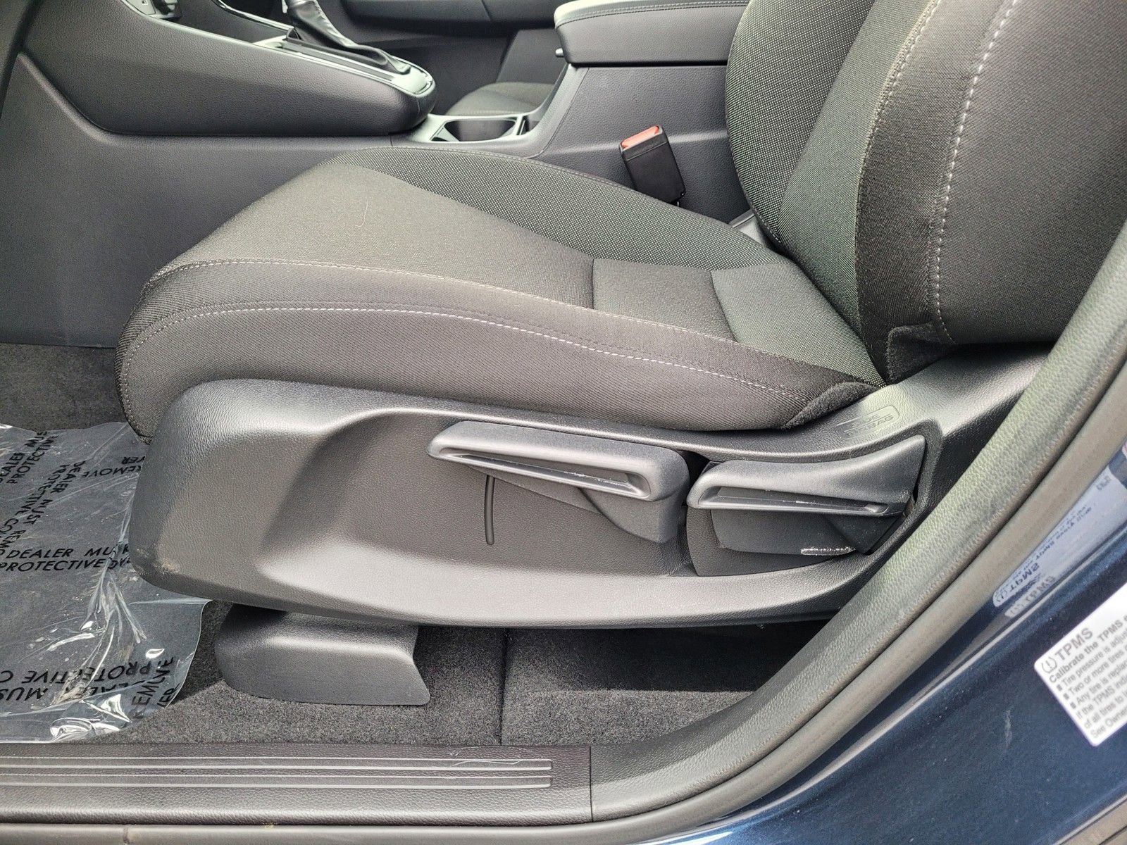 Certified 2025 Honda CR-V LX image 11