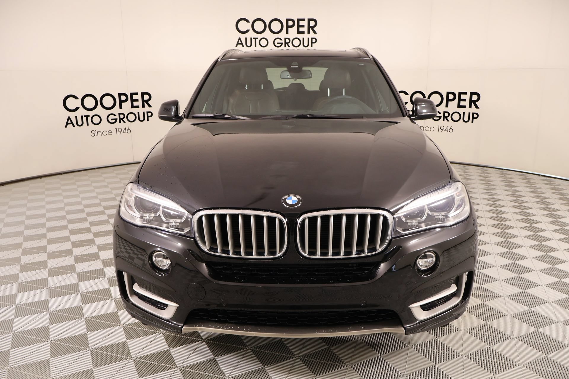 Used 2018 BMW X5 xDrive35i w/ M Sport Package AWD/4WD image 10