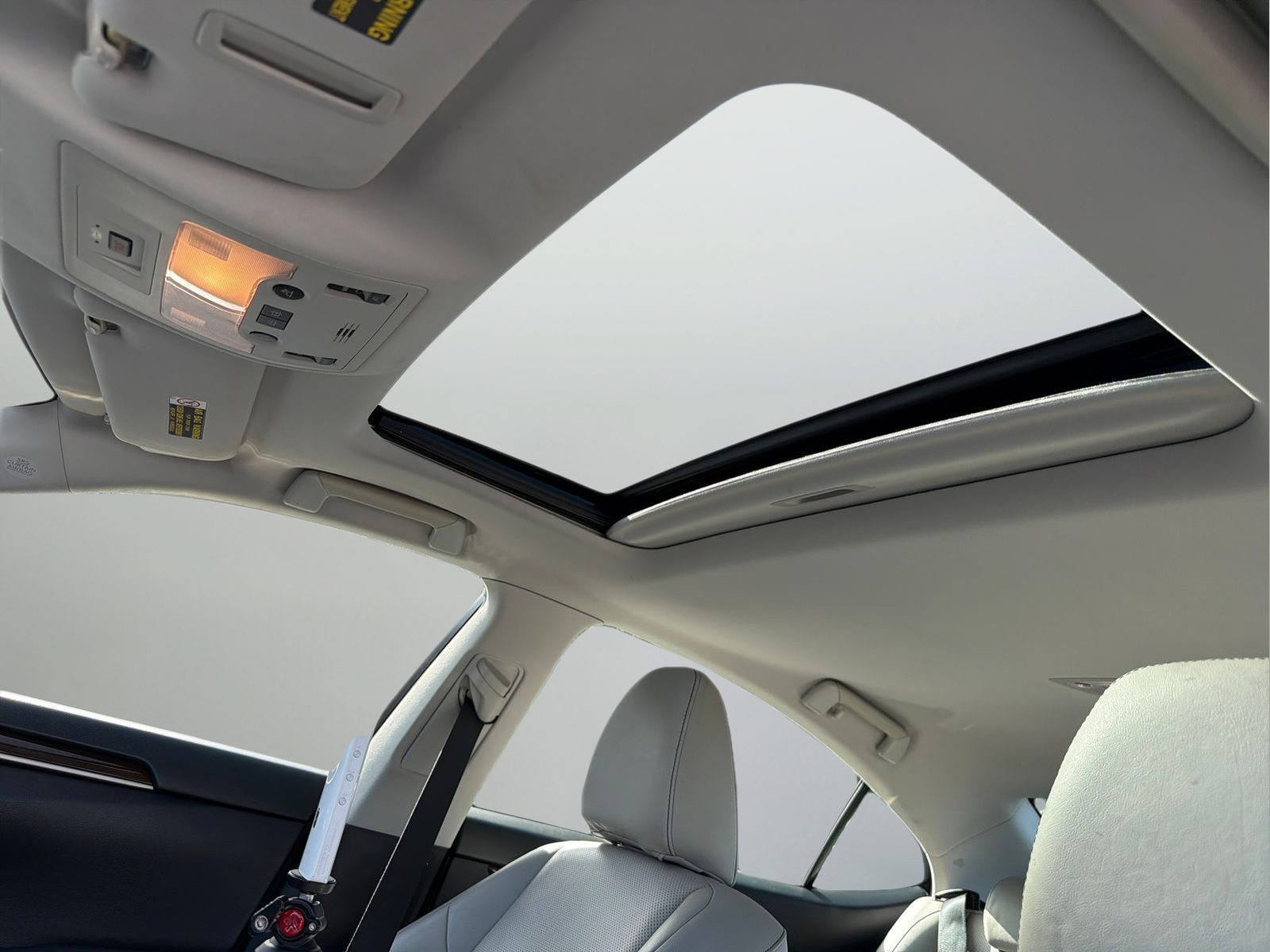 Used 2015 Lexus ES 350 w/ Luxury Package FWD image 32