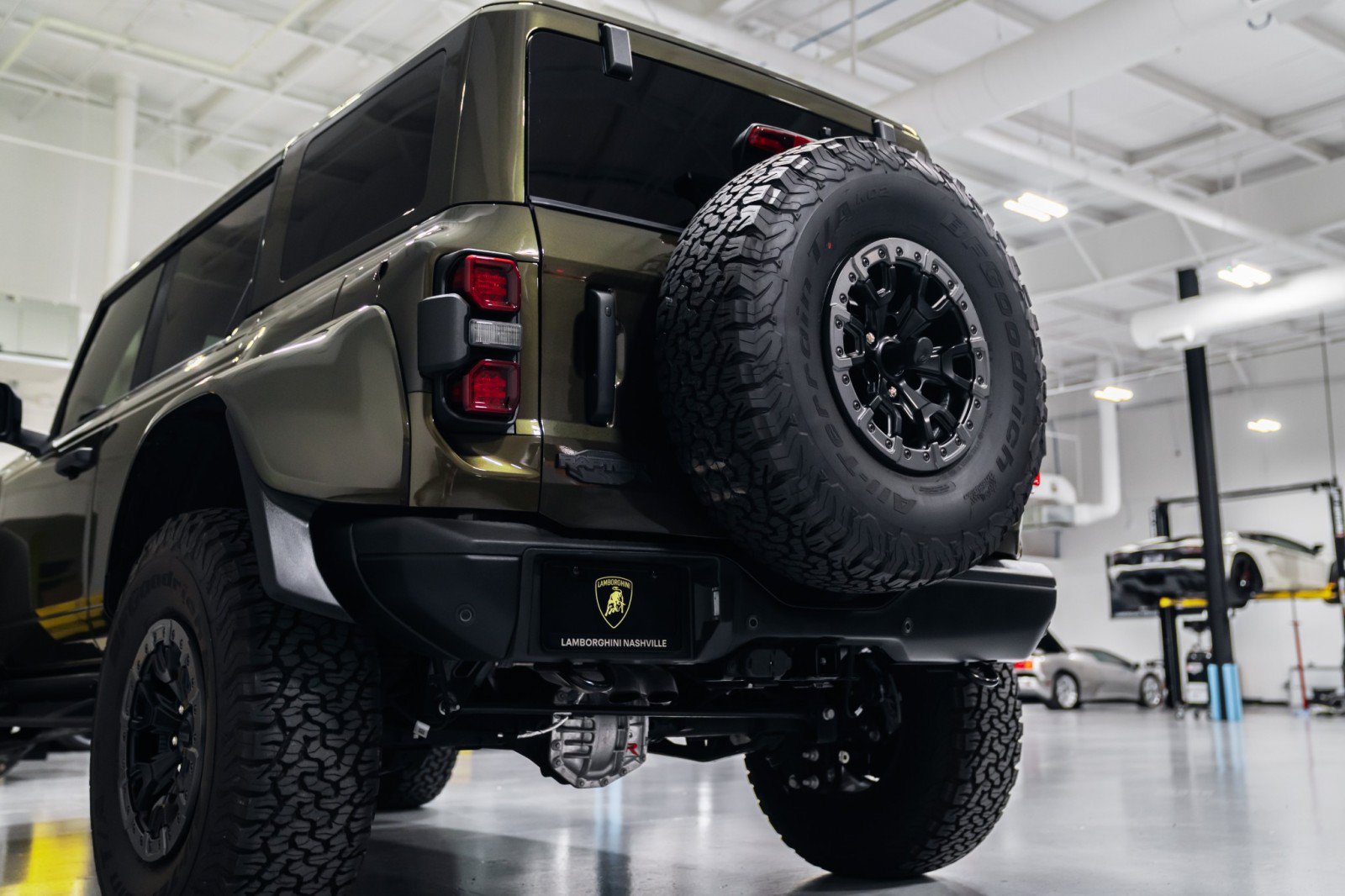 Used 2025 Ford Bronco Raptor AWD/4WD image 32