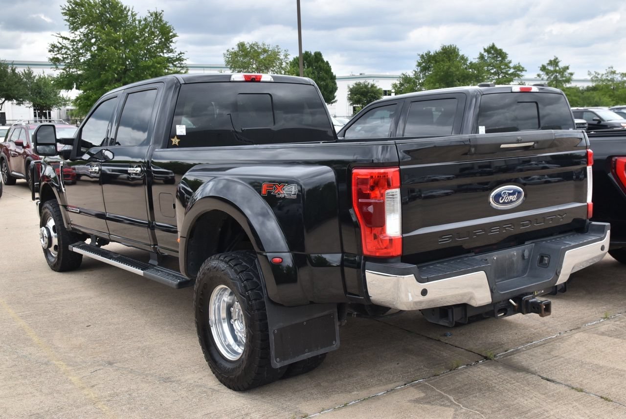 Used 2018 Ford F350 Lariat w/ Lariat Ultimate Package AWD/4WD image 8