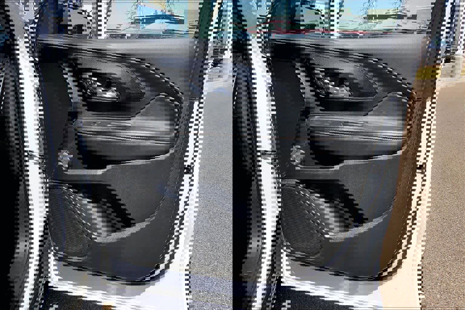 Used 2024 GMC Terrain AT4 image 23