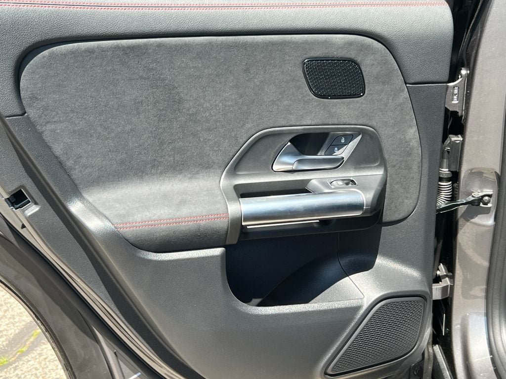 New 2026 Mercedes-Benz GLA 250 4MATIC image 37