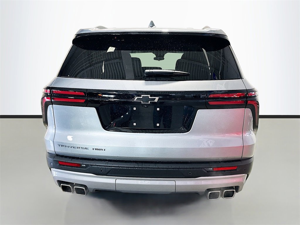New 2025 Chevrolet Traverse LT w/ Enhanced Driving Package image 7