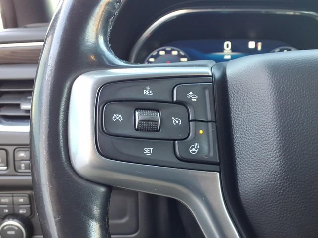 Used 2022 Chevrolet Tahoe LT w/ Luxury Package AWD/4WD image 16