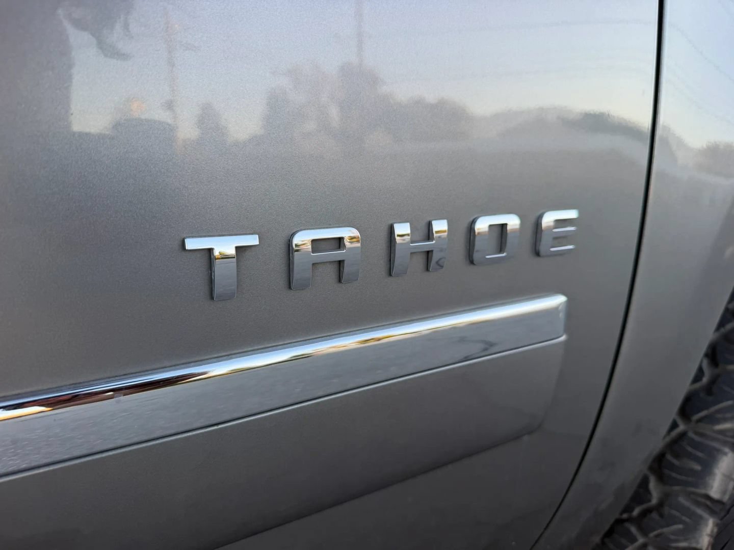 Used 2012 Chevrolet Tahoe LTZ AWD/4WD image 29