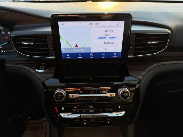 Used 2021 Ford Explorer Limited w/ Hybrid Equipment Group 310A AWD/4WD image 24