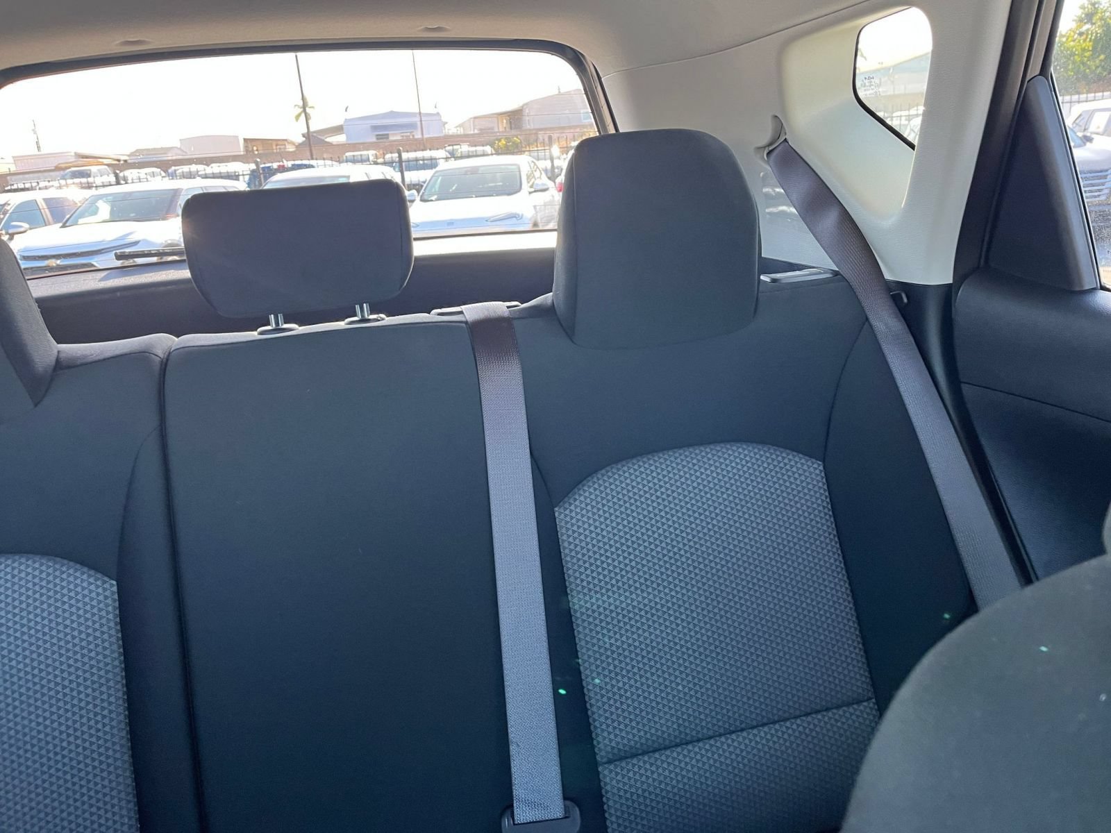 Used 2025 Kia Soul LX w/ LX Technology Package FWD image 37