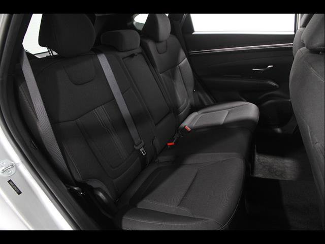 Certified 2023 Hyundai Tucson SEL AWD/4WD image 17