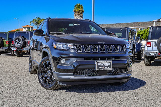 New 2026 Jeep Compass Latitude