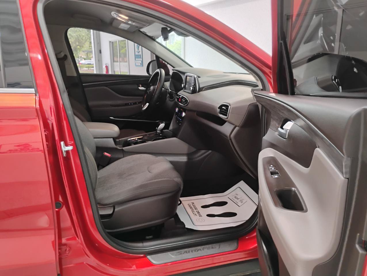 Used 2019 Hyundai Santa Fe SEL FWD image 93