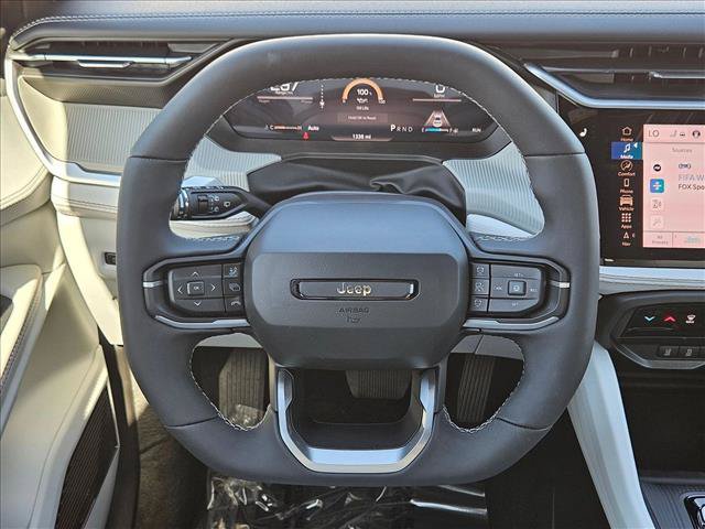 Certified 2026 Jeep Cherokee Limited AWD/4WD image 14