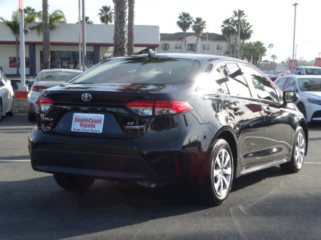 Used 2023 Toyota Corolla LE w/ Carpet Mat Package (TMS) image 13