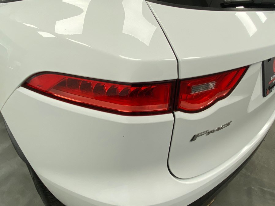 Used 2020 Jaguar F-PACE S image 13