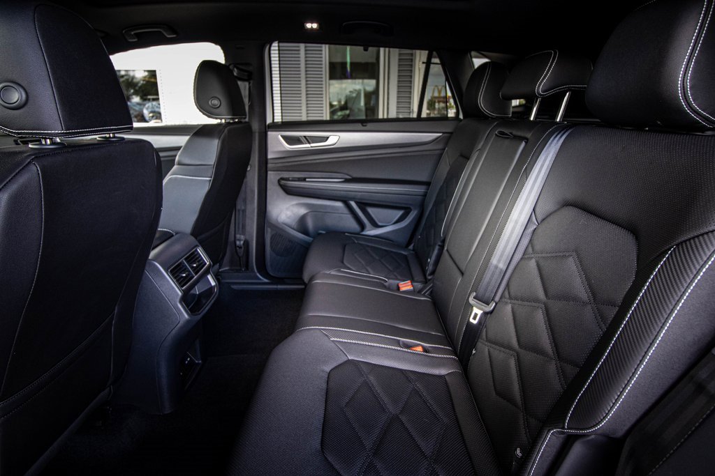 New 2026 Volkswagen Atlas Cross Sport SE image 45