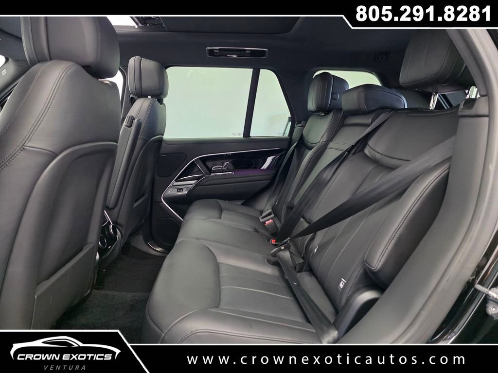 Used 2024 Land Rover Range Rover SE image 21