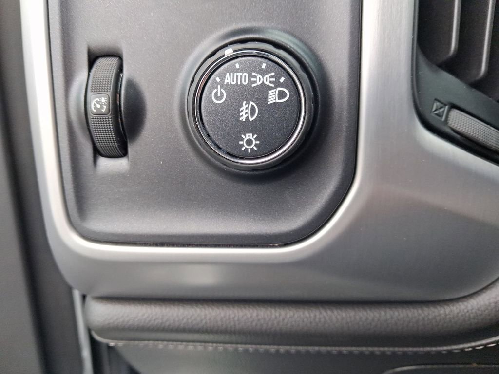 Used 2018 GMC Sierra 1500 SLT AWD/4WD image 14
