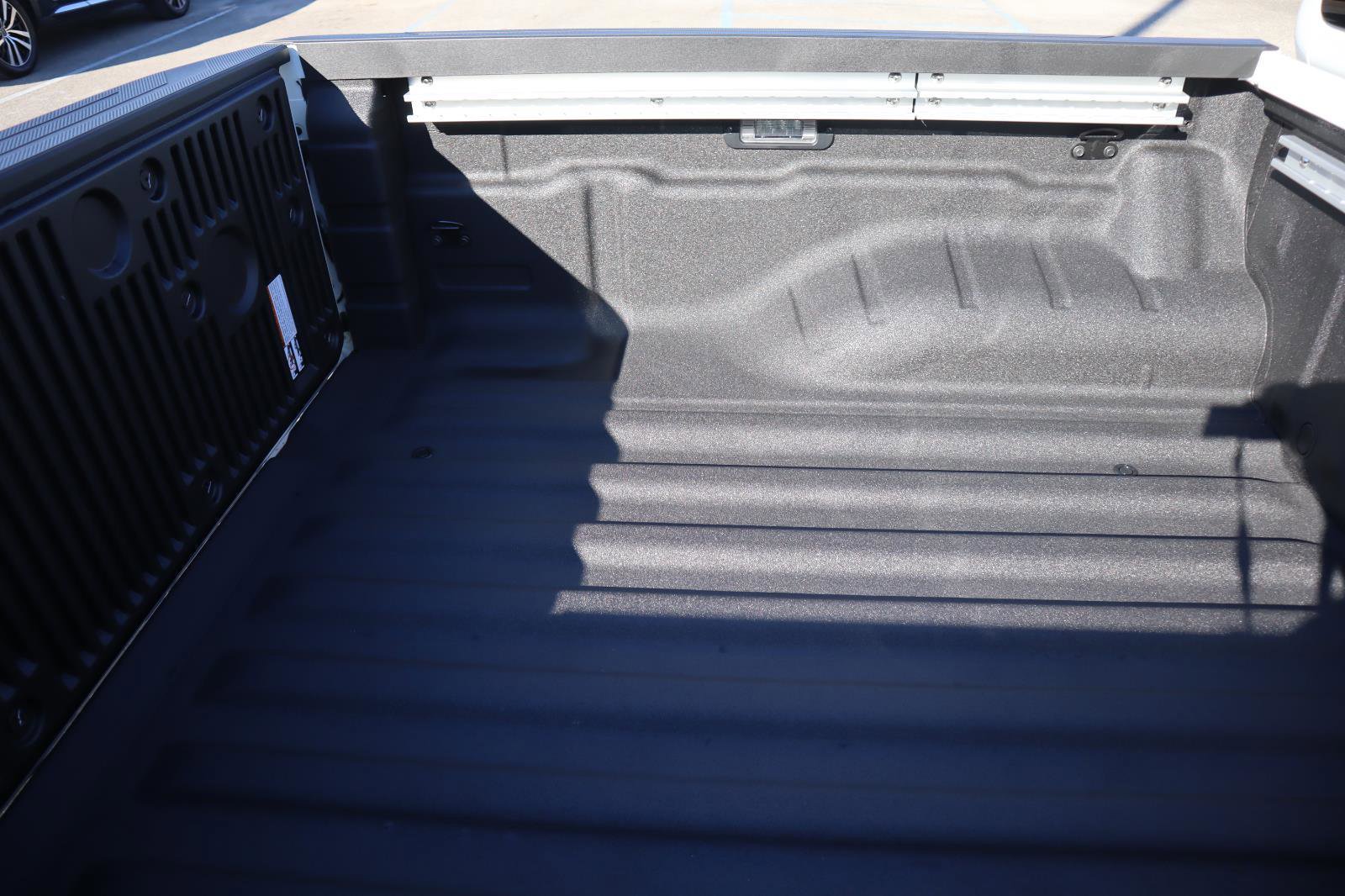 New 2026 Nissan Frontier 4x4 Crew Cab image 13