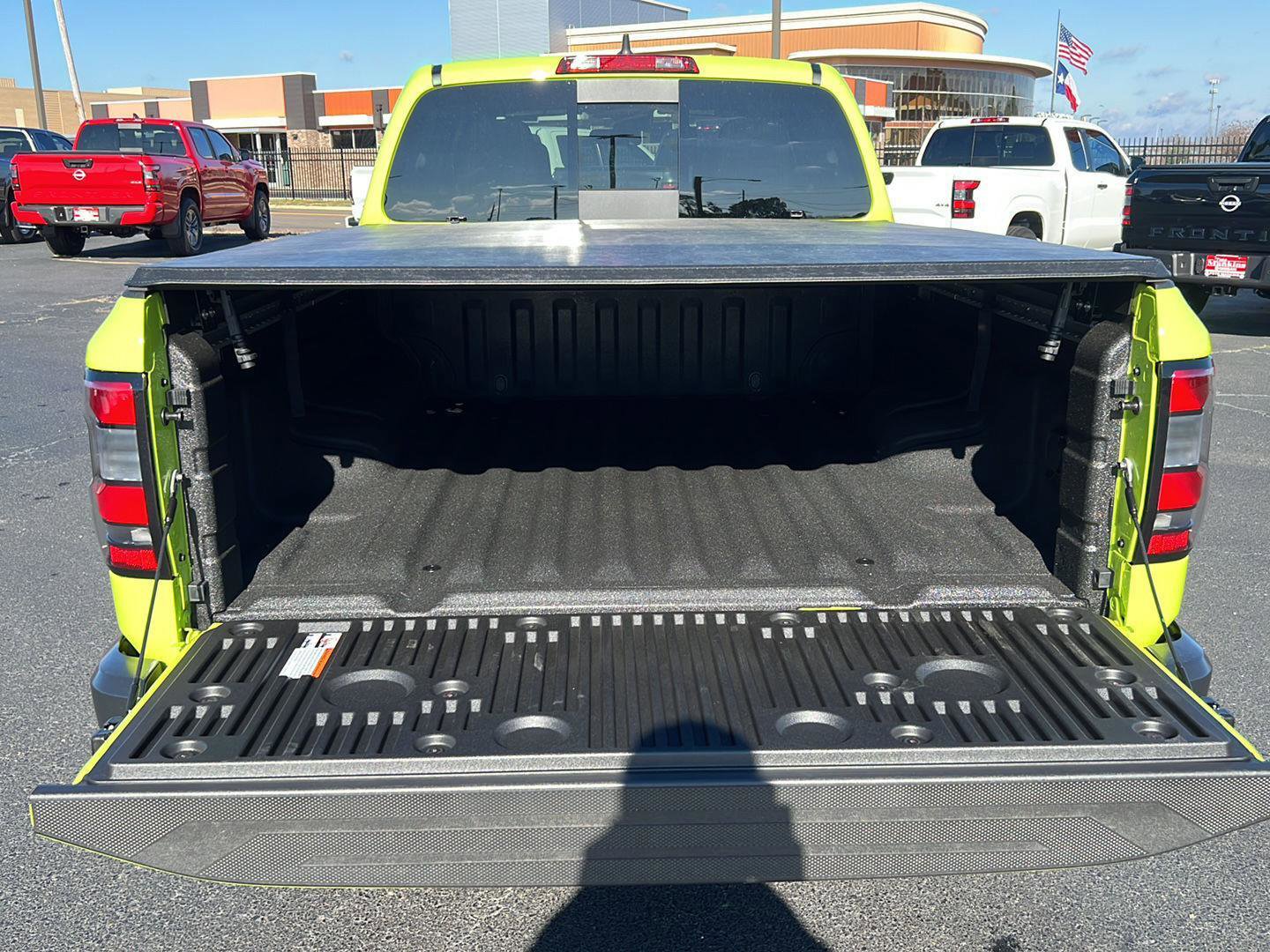 New 2026 Nissan Frontier PRO-4X w/ Pro-4x Convenience Package image 13