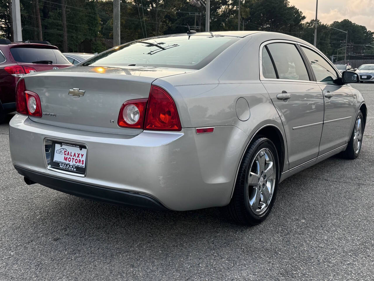 Used 2008 Chevrolet Malibu LT w/ Power Convenience Package FWD image 4