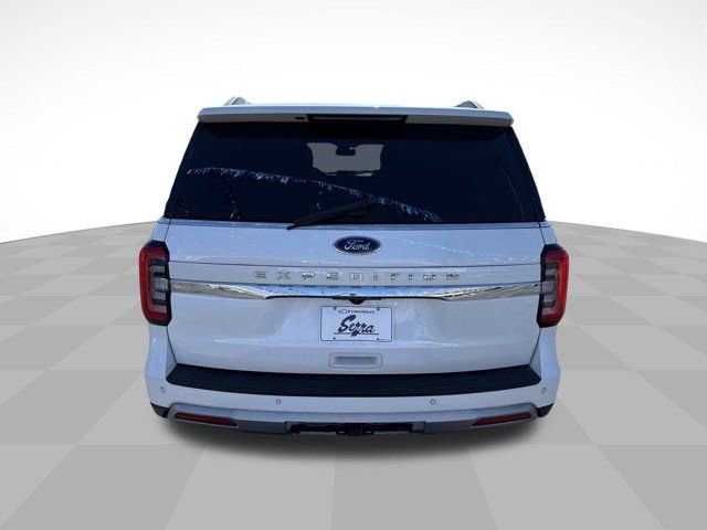 Used 2022 Ford Expedition Max Limited image 8