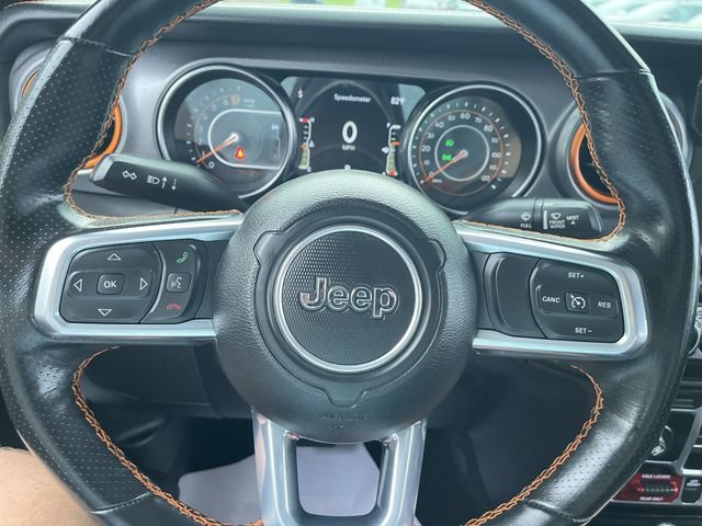 Used 2023 Jeep Gladiator Mojave w/ LED Lighting Group AWD/4WD image 11