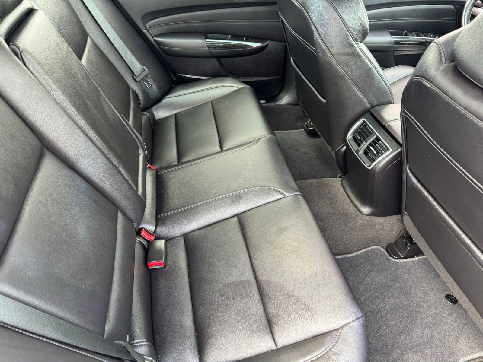 Used 2020 Acura TLX image 16