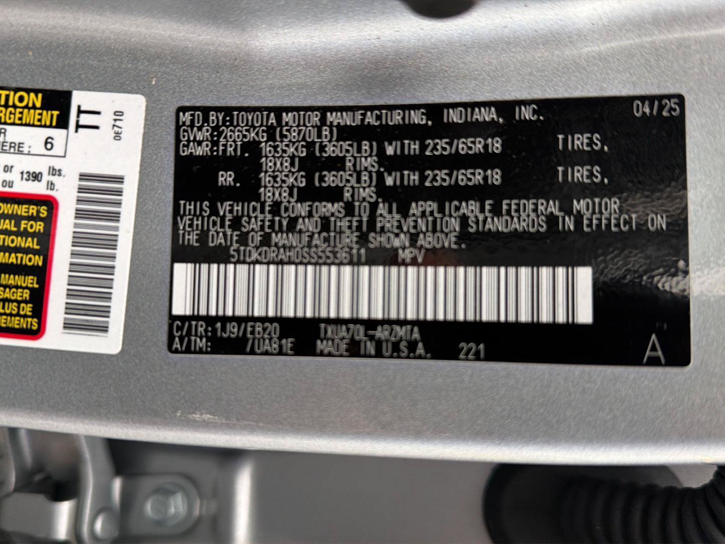Certified 2025 Toyota Highlander XLE FWD image 44