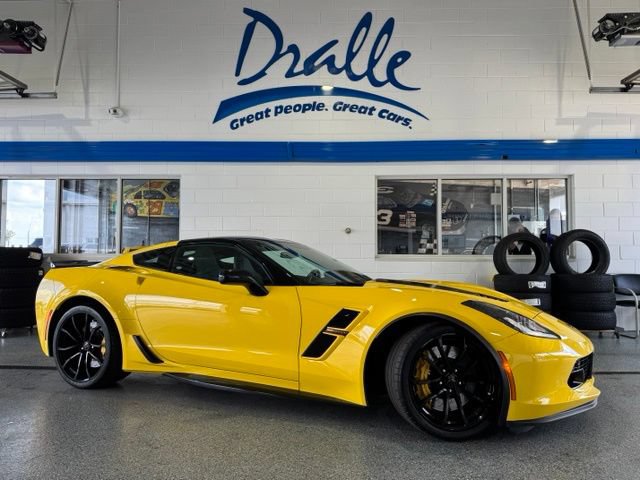 Used 2019 Chevrolet Corvette Grand Sport w/ Carbon Flash Badge Package RWD image 1