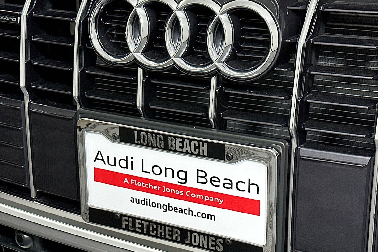 Used 2025 Audi Q3 2.0T Premium w/ Convenience Package image 15