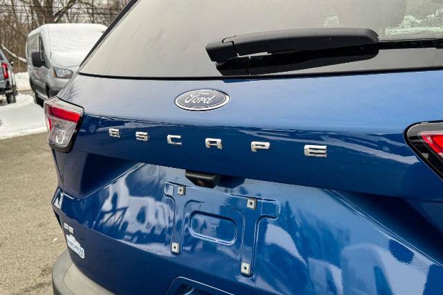 Certified 2022 Ford Escape SE w/ Convenience Package image 17