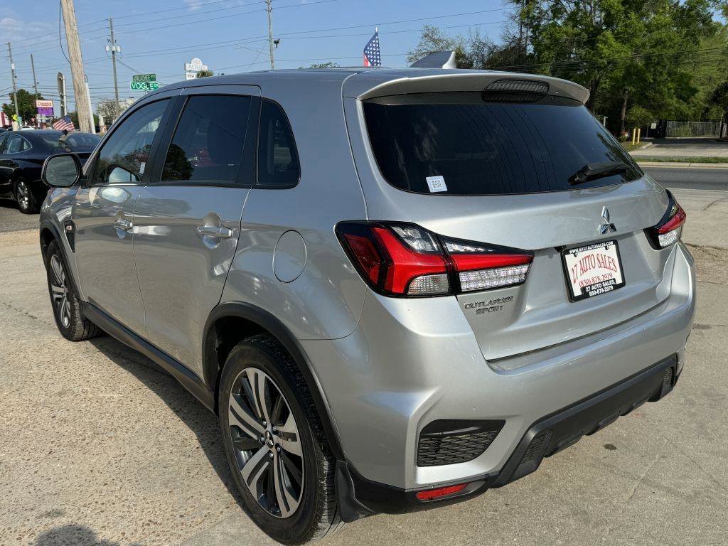 Used 2024 Mitsubishi Outlander Sport AWD image 7