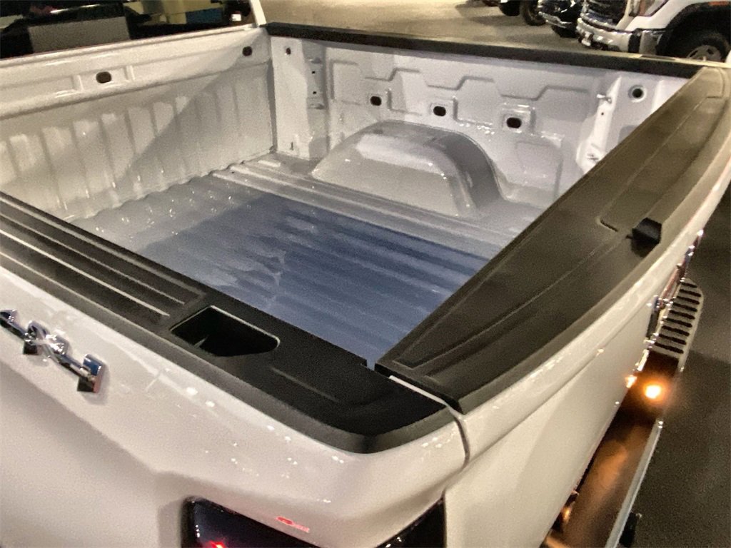 New 2026 GMC Sierra 1500 SLE image 38