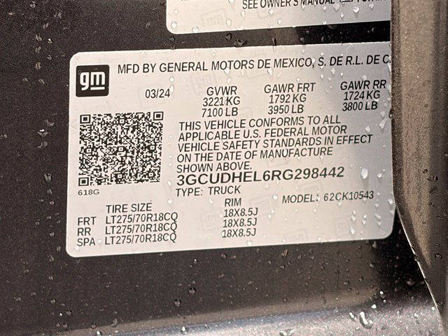 Used 2024 Chevrolet Silverado 1500 ZR2 w/ Technology Package AWD/4WD image 34