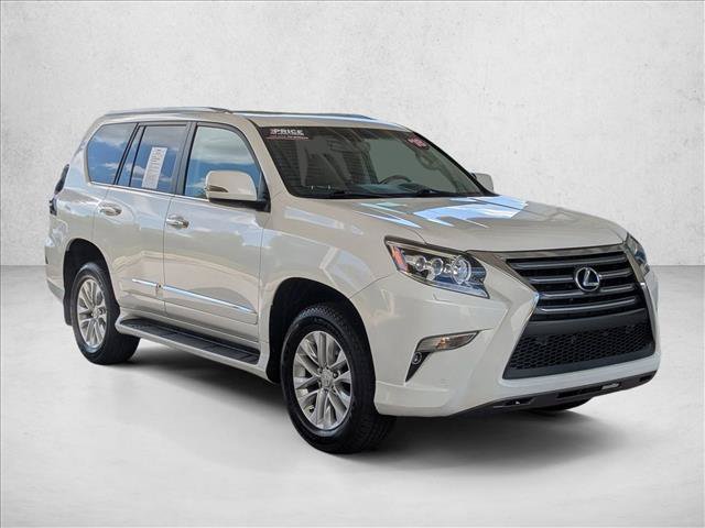 Used 2018 Lexus GX 460 Premium w/ Premium Package AWD/4WD image 3