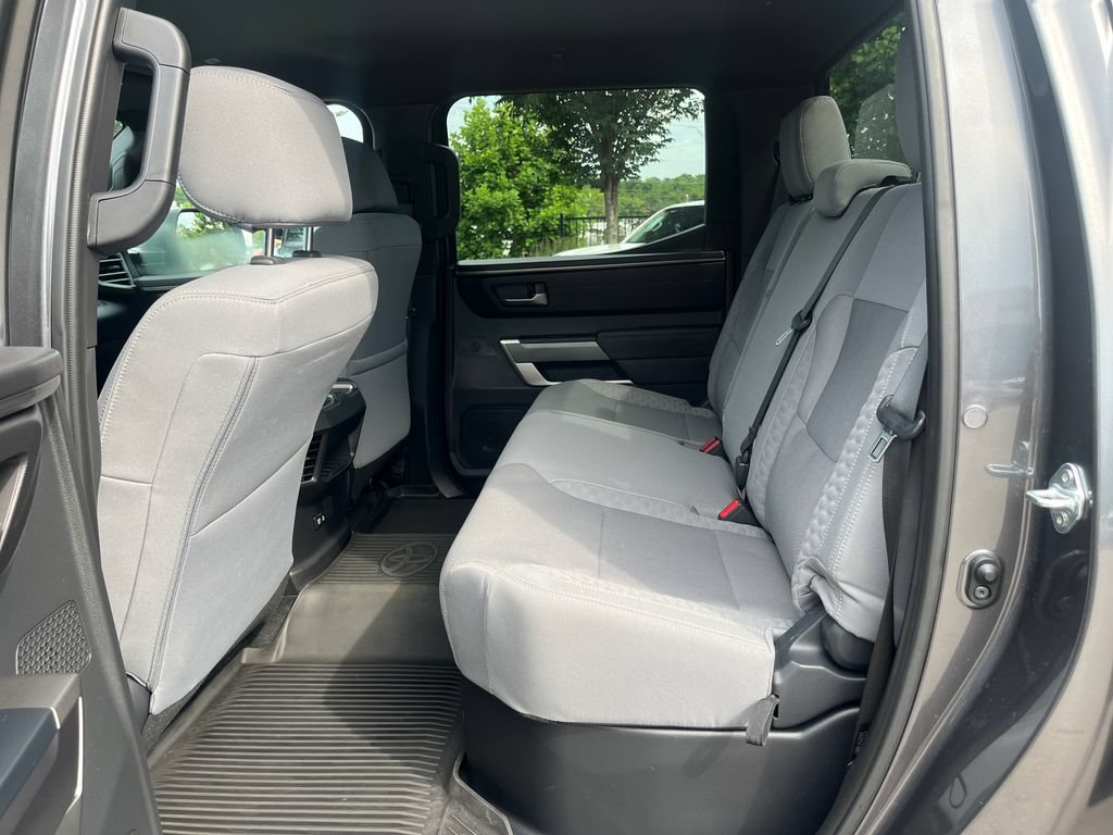 Used 2025 Toyota Tundra SR5 AWD/4WD image 25