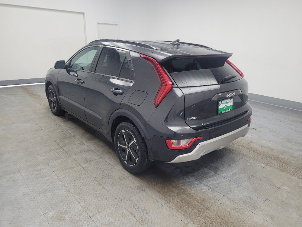 Used 2024 Kia Niro LX image 5