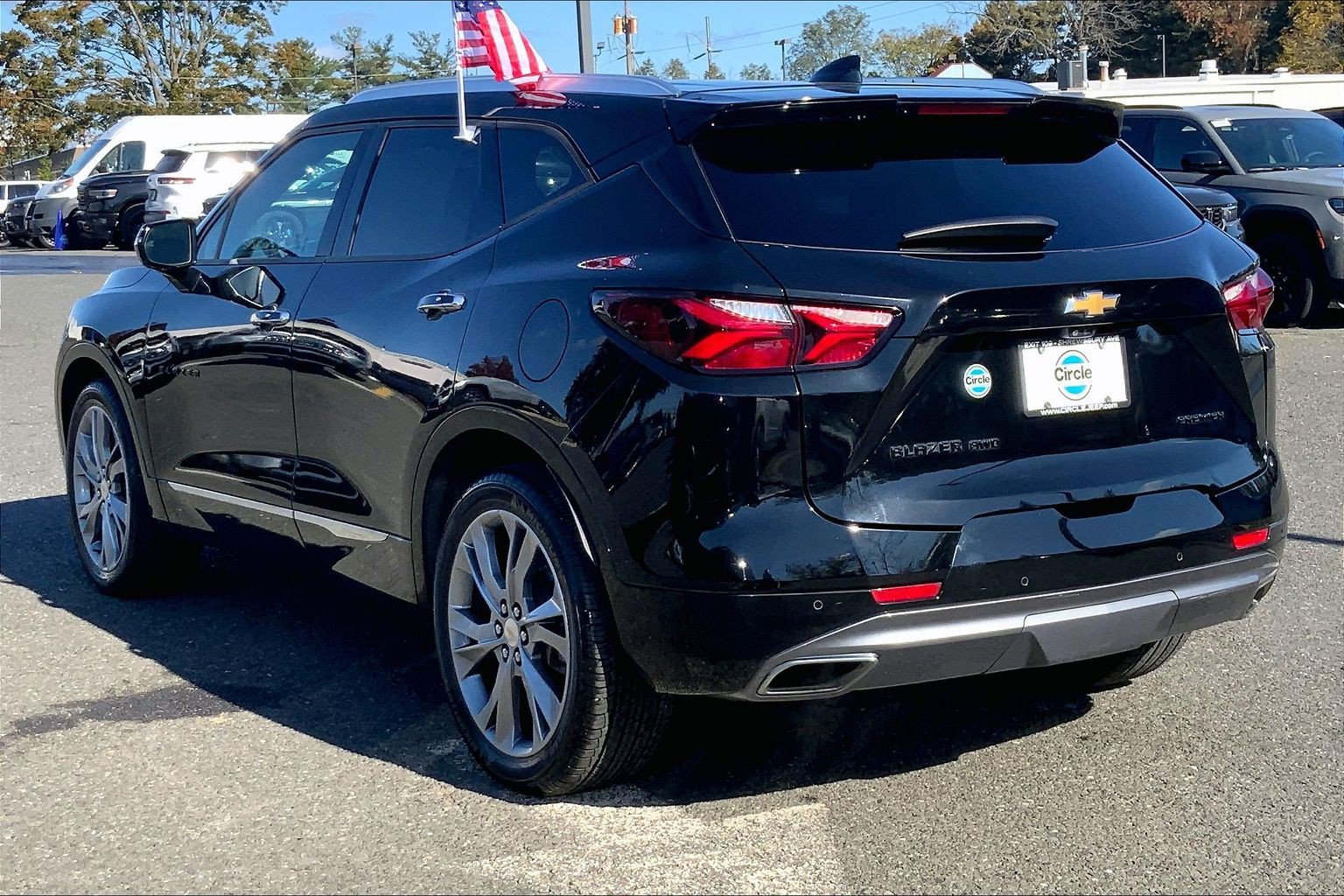 Used 2019 Chevrolet Blazer Premier w/ Sun and Wheels Package AWD/4WD image 10