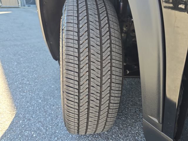 Certified 2025 GMC Acadia Elevation image 31