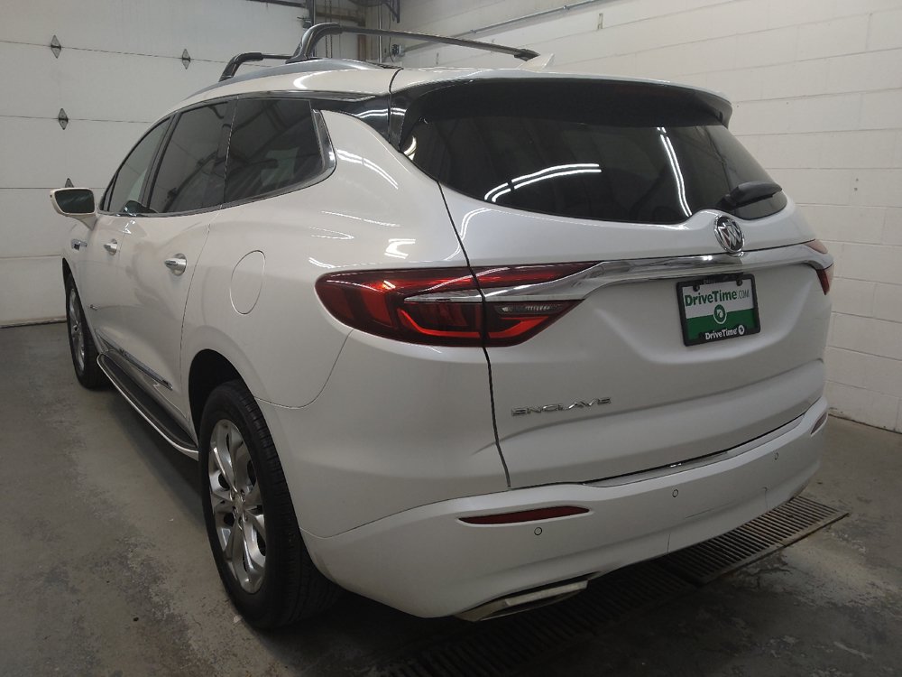 Used 2020 Buick Enclave Avenir w/ Avenir Technology Package FWD image 5