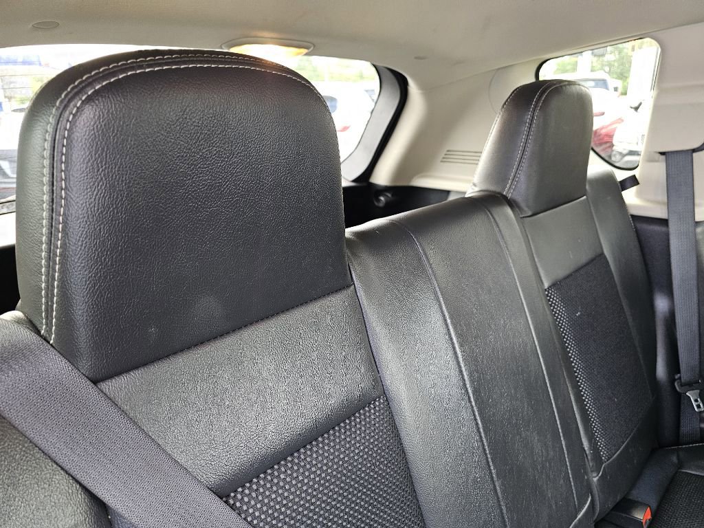 Used 2015 Jeep Compass Sport w/ Power Value Group image 40