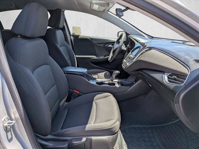 Used 2019 Chevrolet Malibu LT FWD image 19