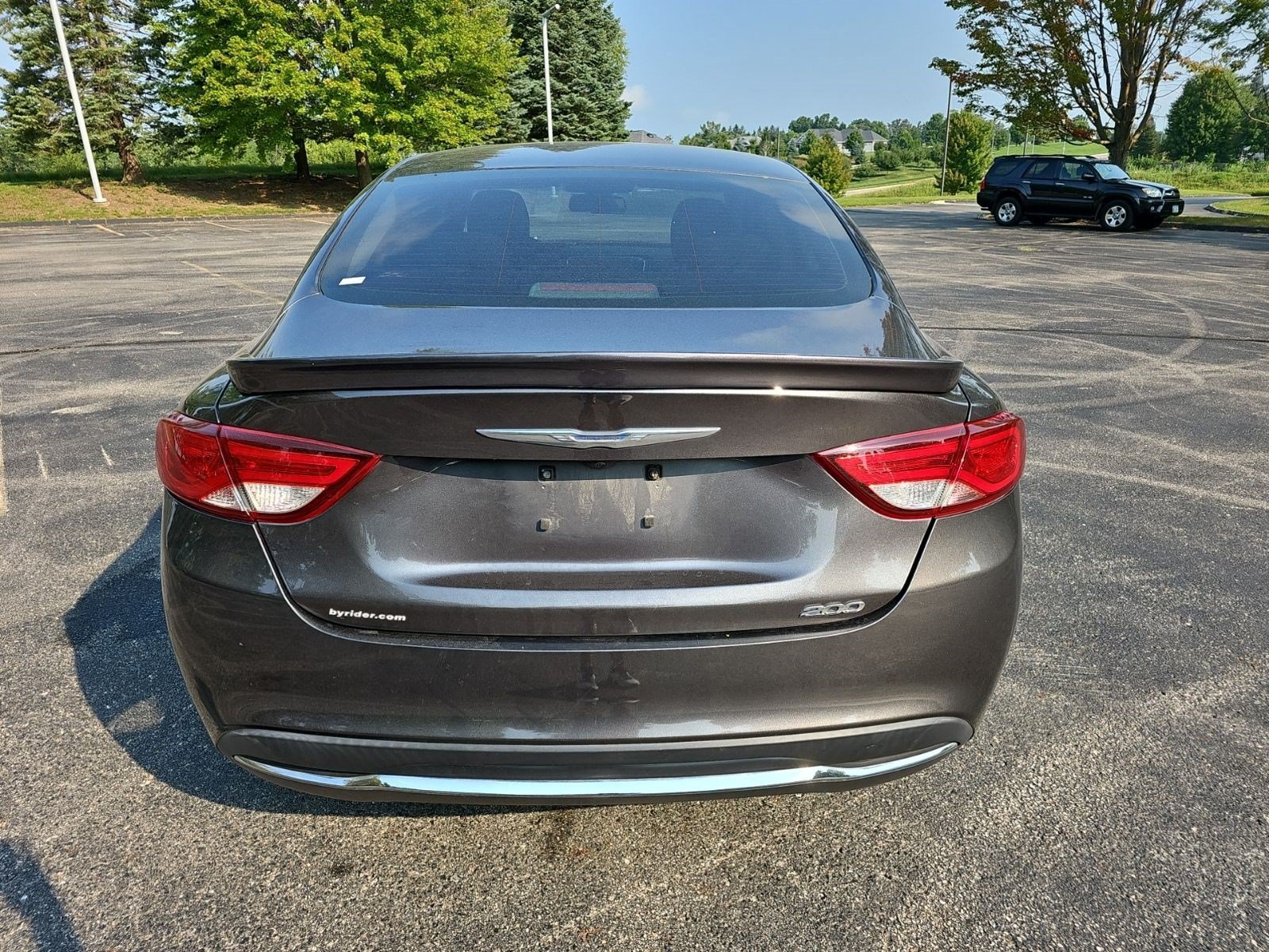 Used 2015 Chrysler 200 Limited FWD image 5
